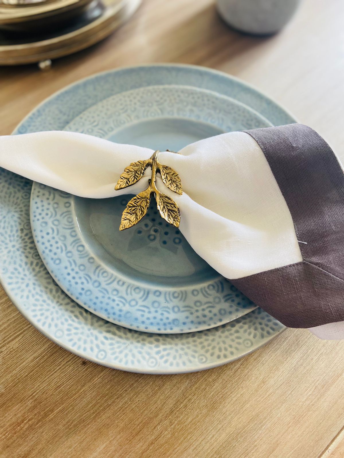 Gold napkin deals ring holders